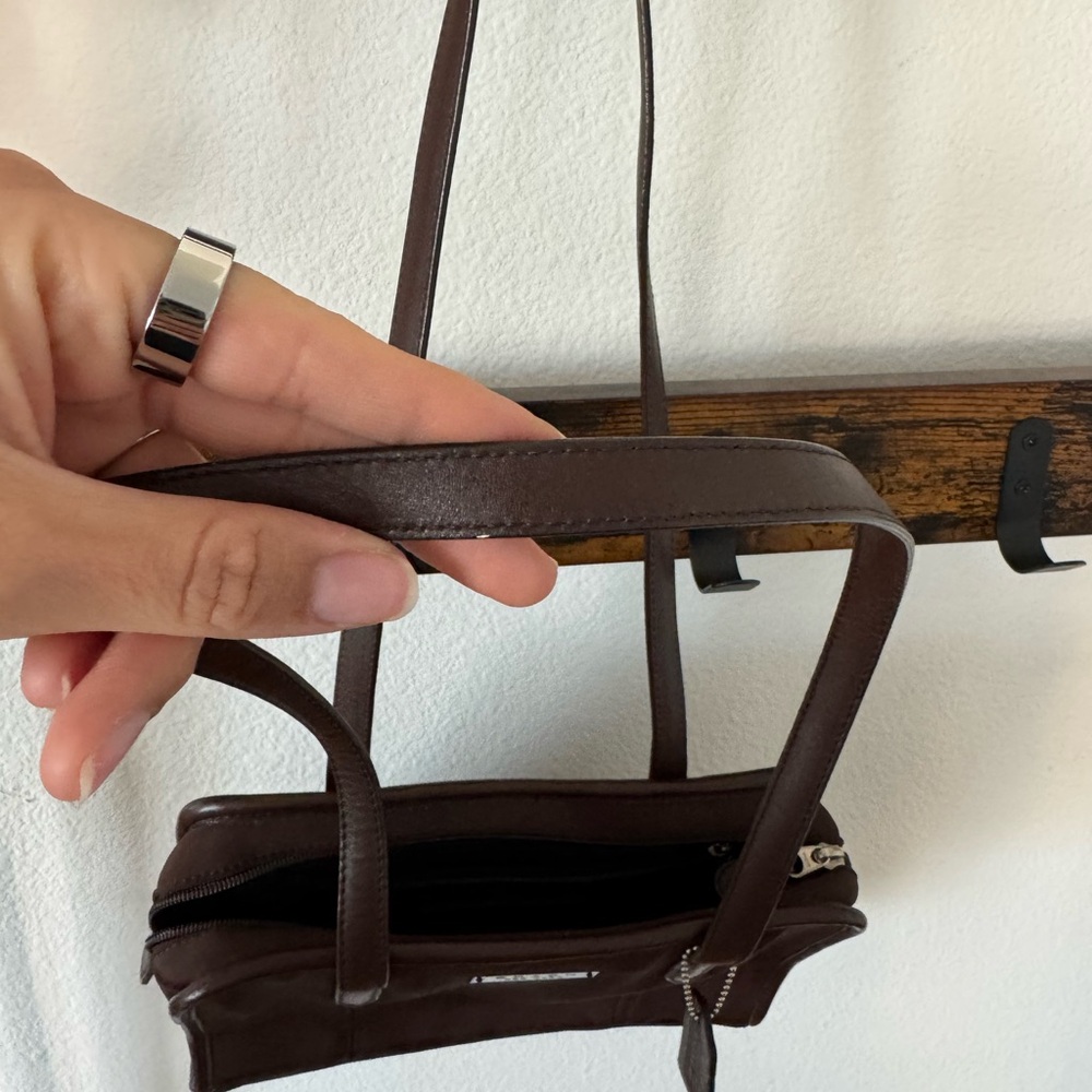 Brown coach bag - Picture 3 of 7